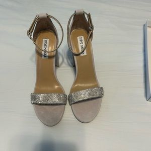 Steve Madden Karina size 9